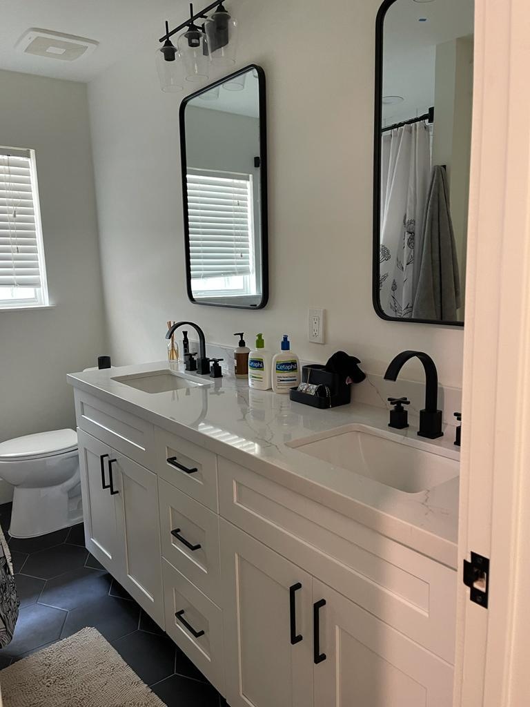Bathroom Remodeling Services: Stunning & Effortless Solutions in 77084 Houston TX