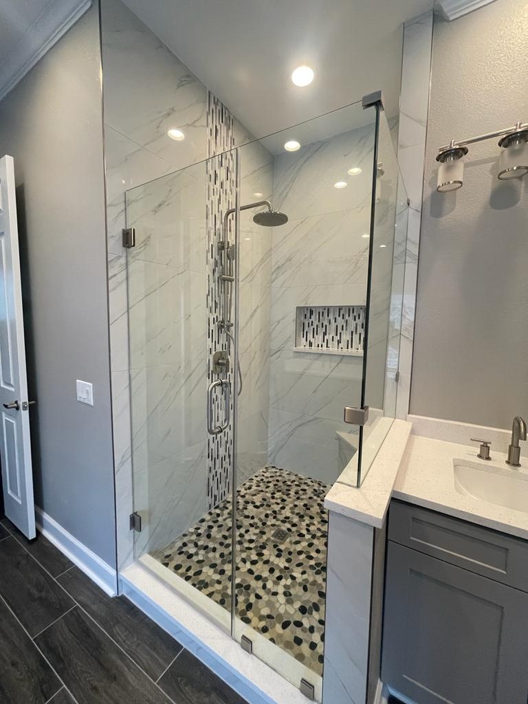 Bathroom Remodeling Services: Stunning & Affordable Solutions in 77030 Houston TX